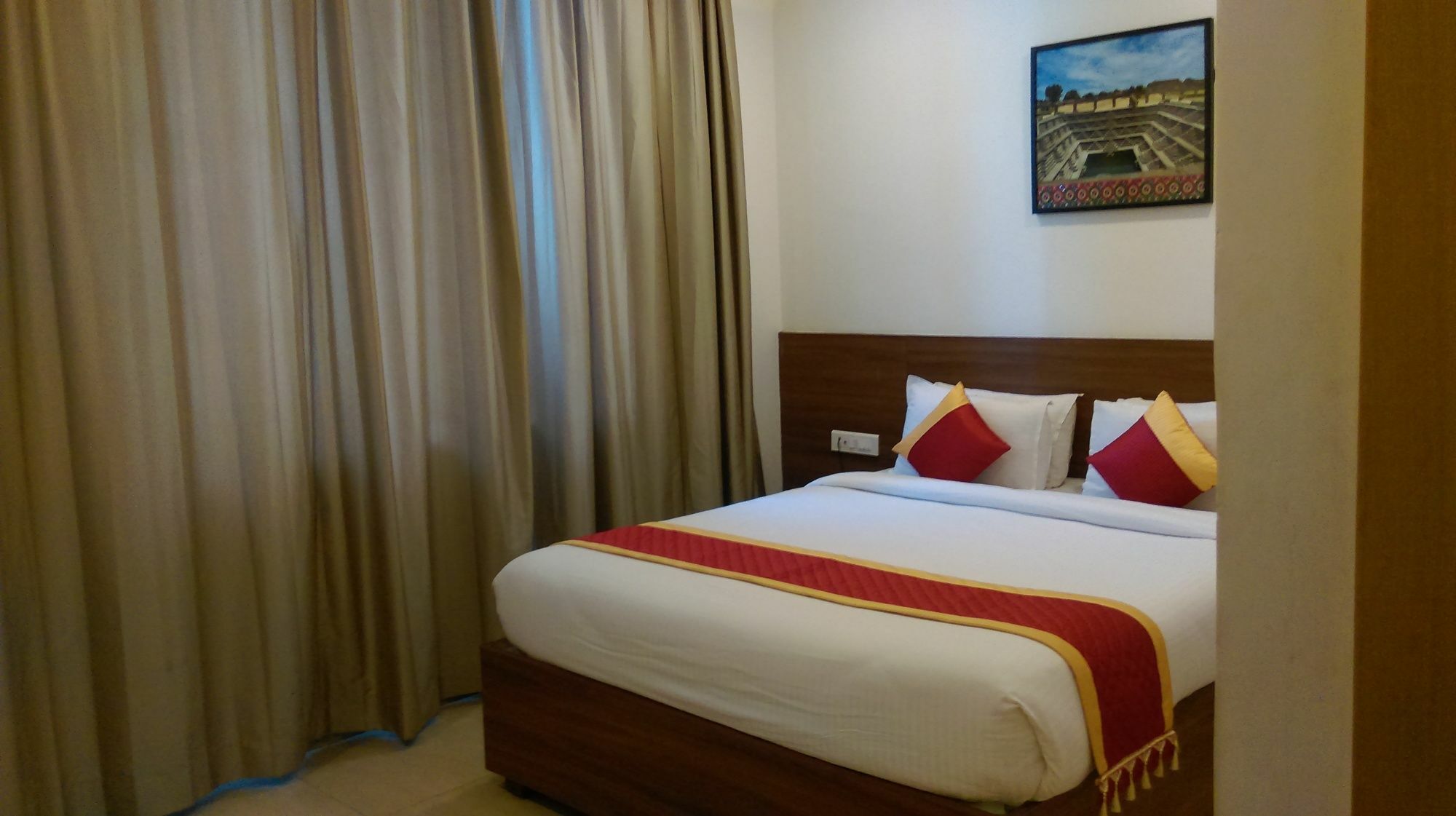 Clarks Inn Hampi Kamalapur Екстериор снимка